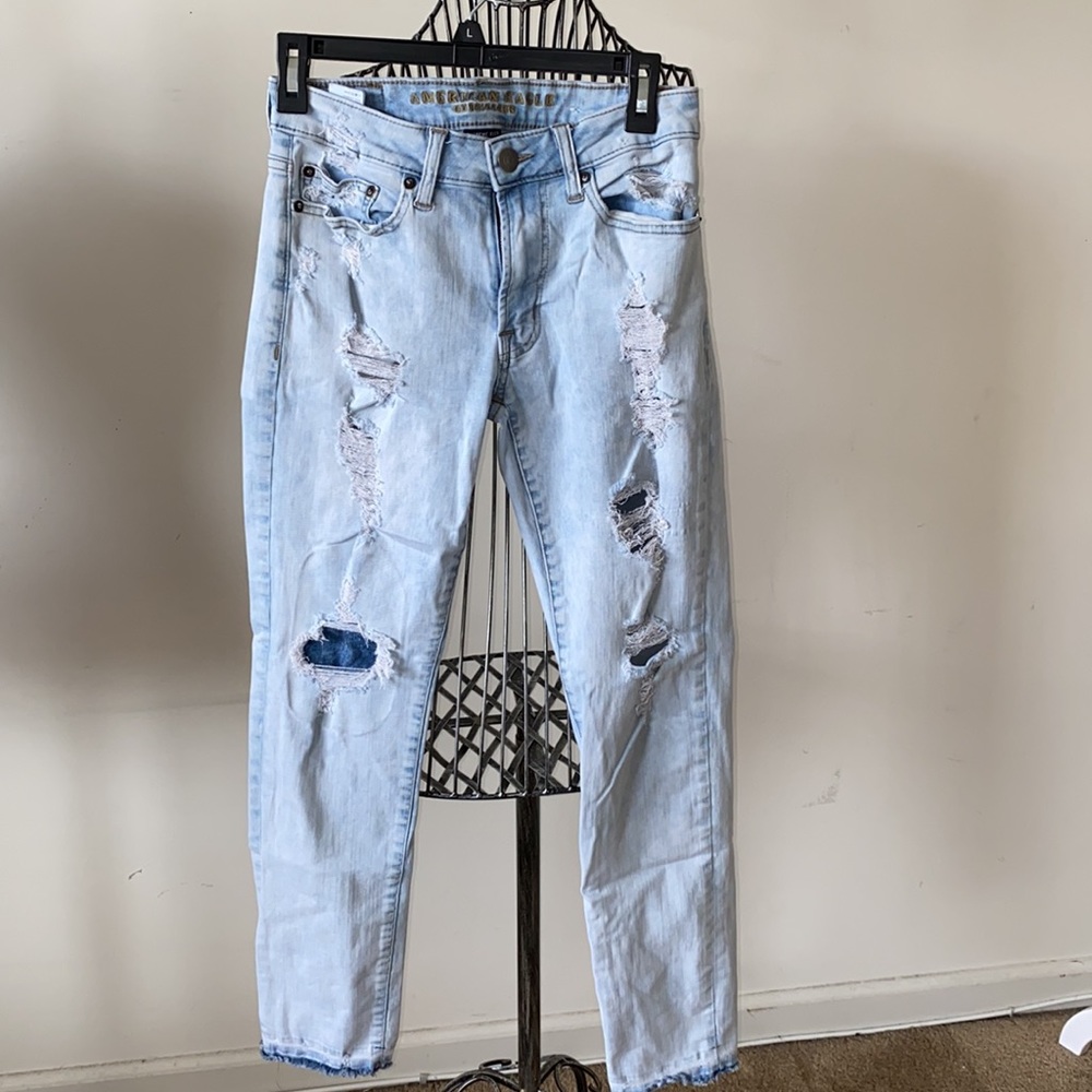 American Eagle Distressed Light Blue Jeans